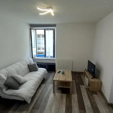 Saint-flour Au Coeur De La Apartman *